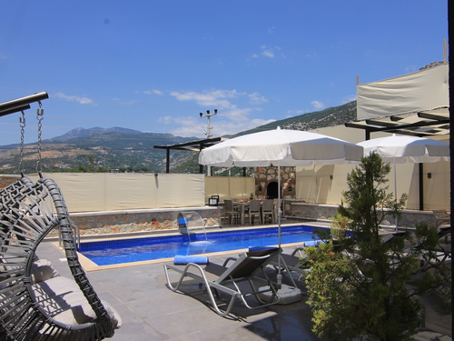  gece  -  Kasım
  | Kalkan İncebel'de Jakuzili Muhafazakar Villa: Doğa İçinde Huzurlu Tatil